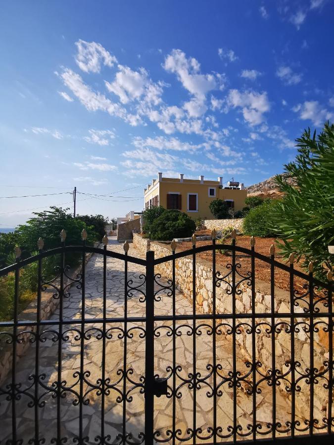 Kalypso Apartment Chalki Town Exterior foto